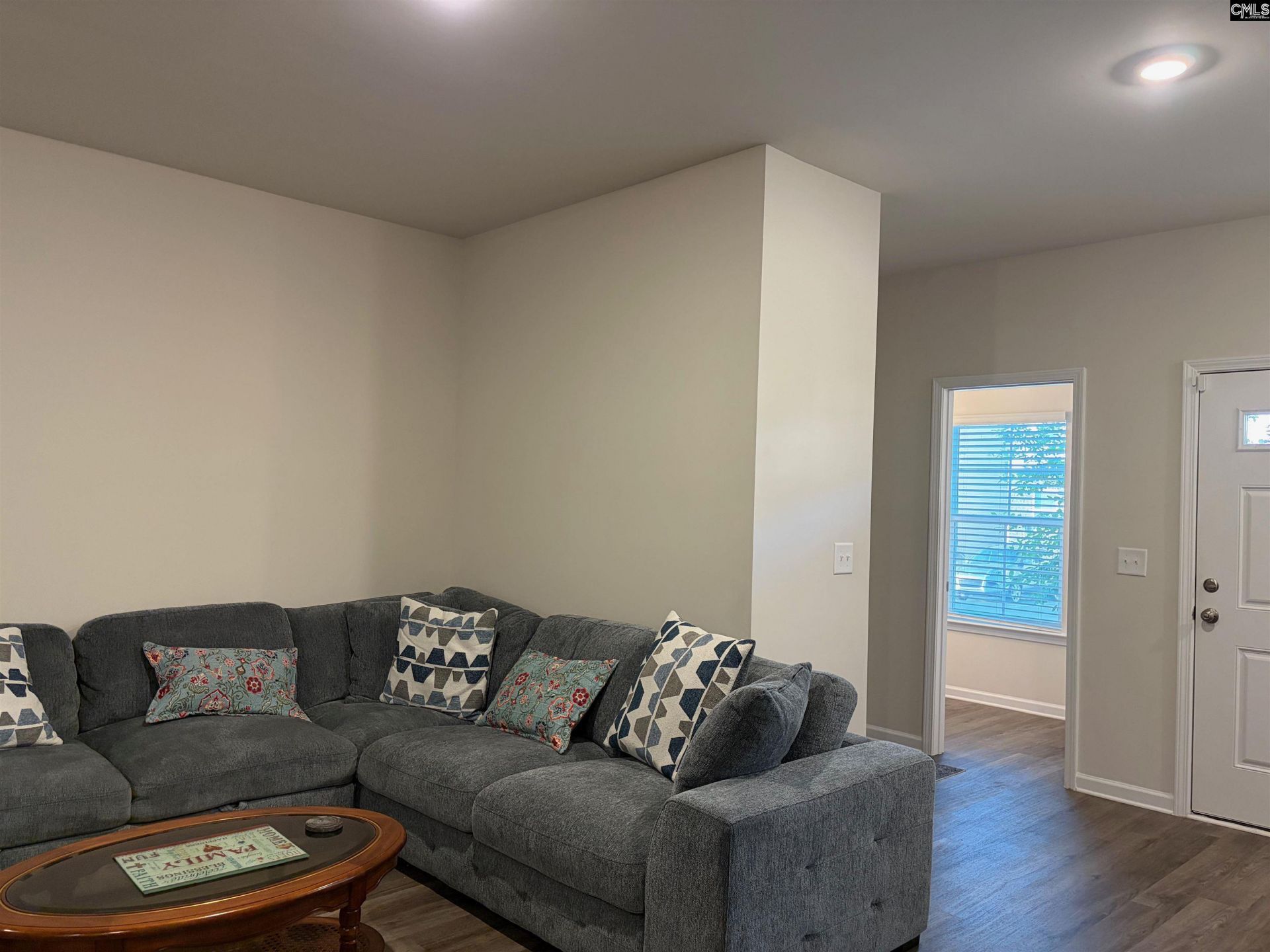 729 Wild Duck Lane  Photo 4