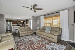 207 Bantam Place  photo 4