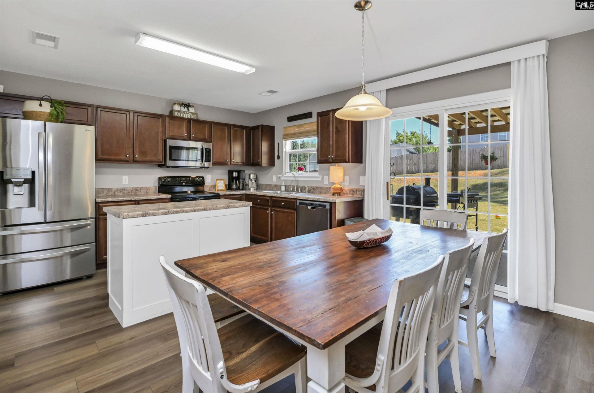 207 Bantam Place  Photo 6