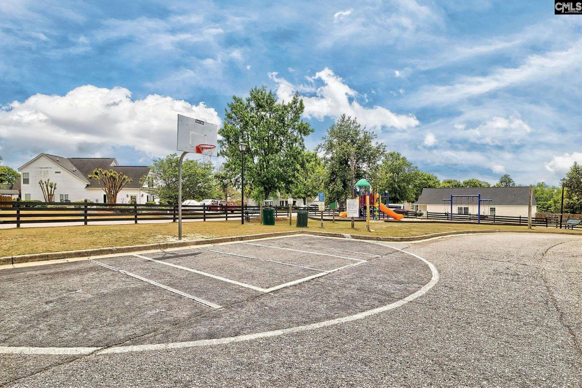 121 Mews Way  Photo 33