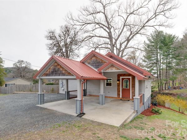 107 Shepard Way , Burnsville, NC 28714