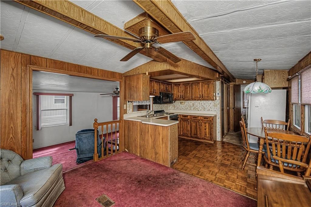 315 Fountain View Blvd, North Fort Myers, FL 33903 Photo