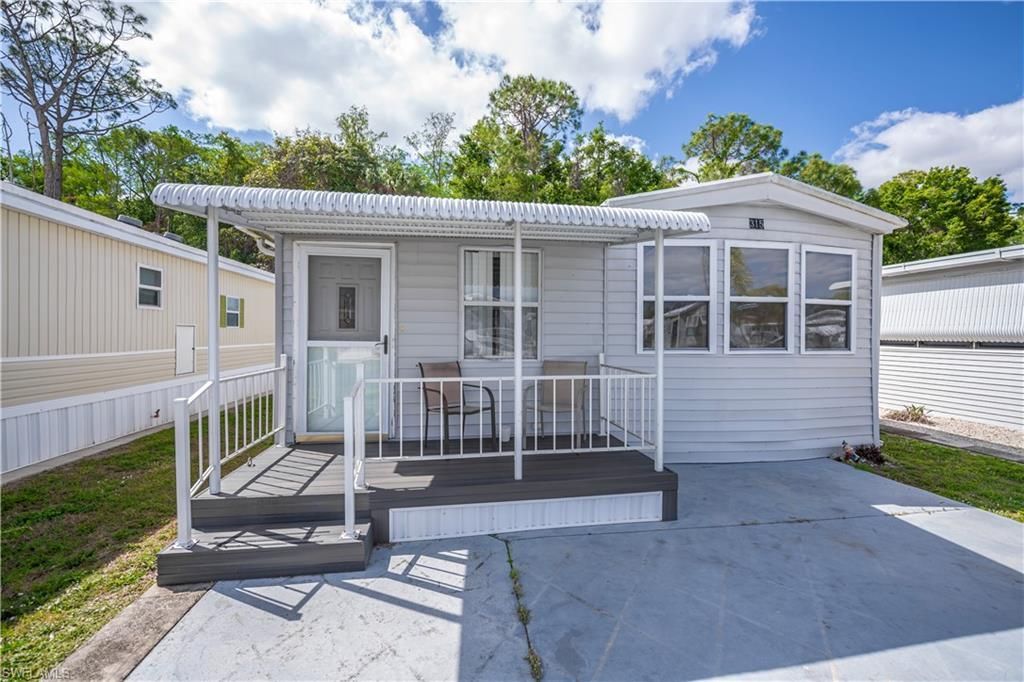 315 Fountain View Blvd, North Fort Myers, FL 33903 Photo