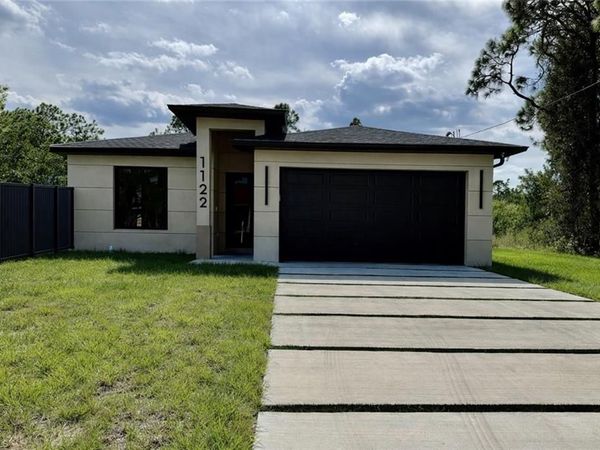 1122 Craft ST E, LEHIGH ACRES, FL 33974