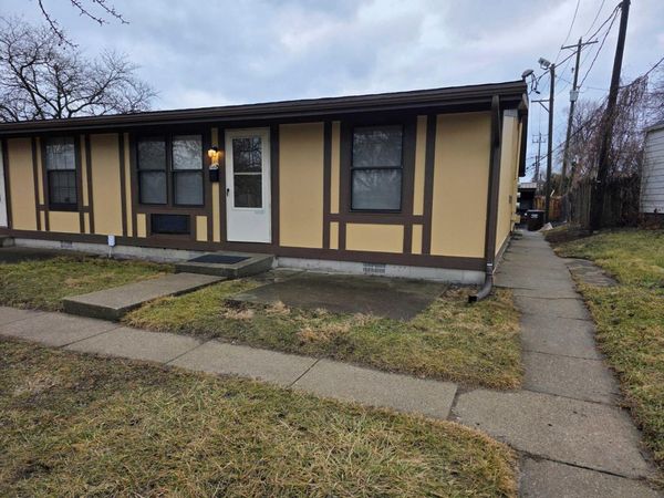 4909 N Detroit Avenue , Toledo, OH 43612