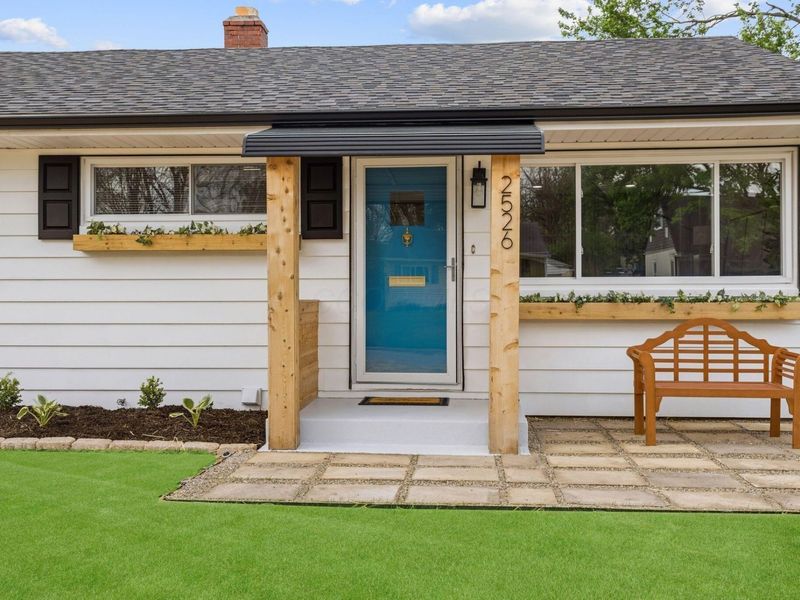 2526 Shrewsbury Road, Columbus, OH 43221 Photo 2