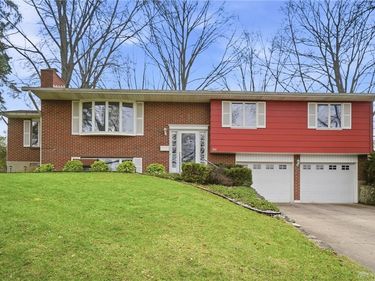 334 Harpwood Drive, Franklin, OH 45005