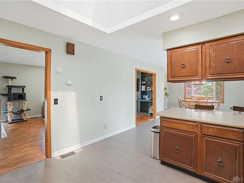 334 Harpwood Drive, Franklin, OH 45005 Photo 10