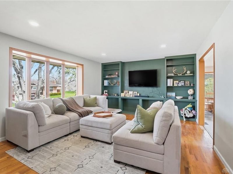 334 Harpwood Drive, Franklin, OH 45005 Photo 4