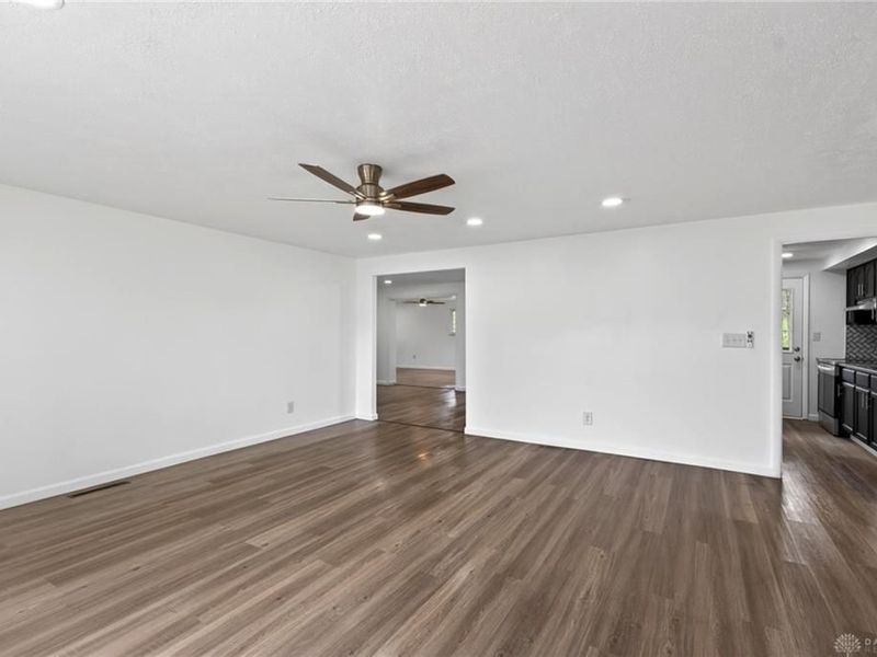 4444 Seville Drive, Englewood, OH 45322 Photo 12