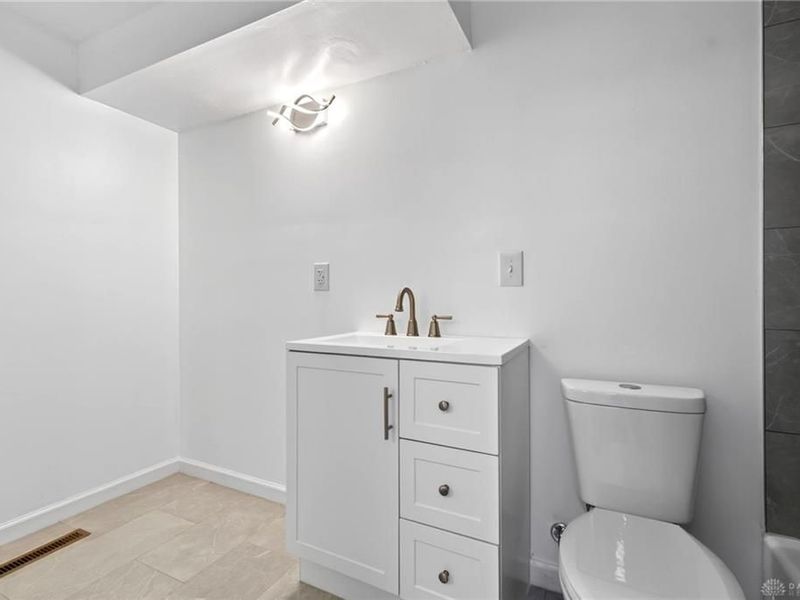 4444 Seville Drive, Englewood, OH 45322 Photo 38