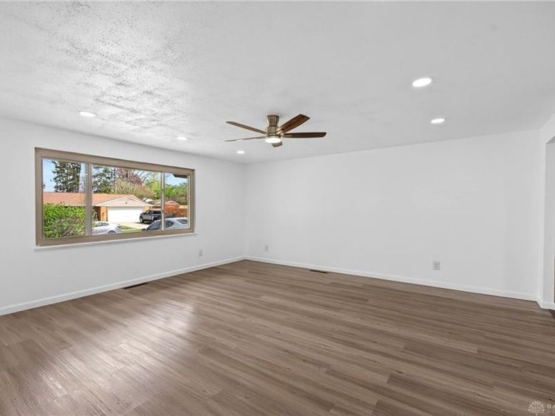 4444 Seville Drive, Englewood, OH 45322 Photo 9