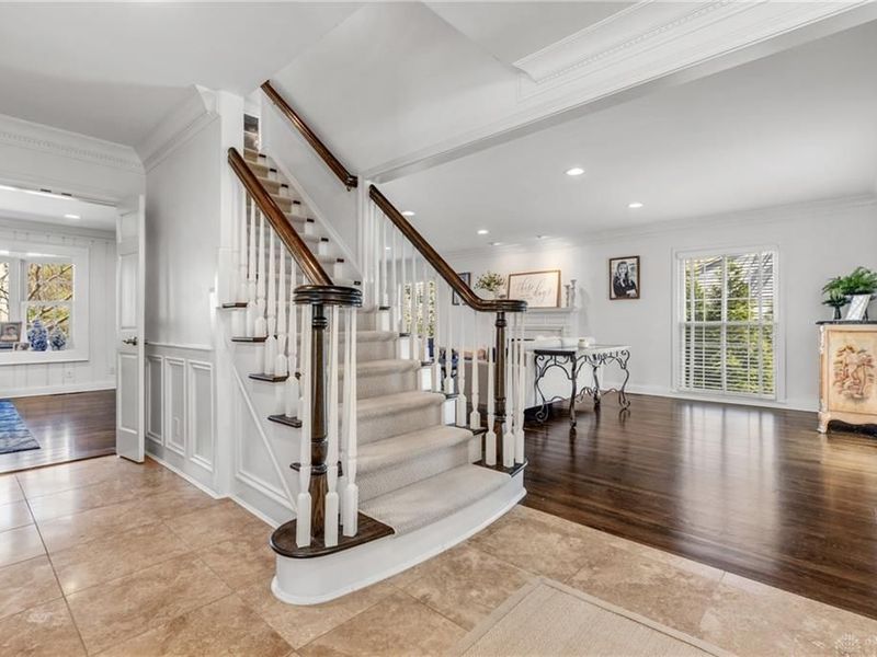 7720 Chumani Lane, Indian Hill, OH 45243 Photo 3