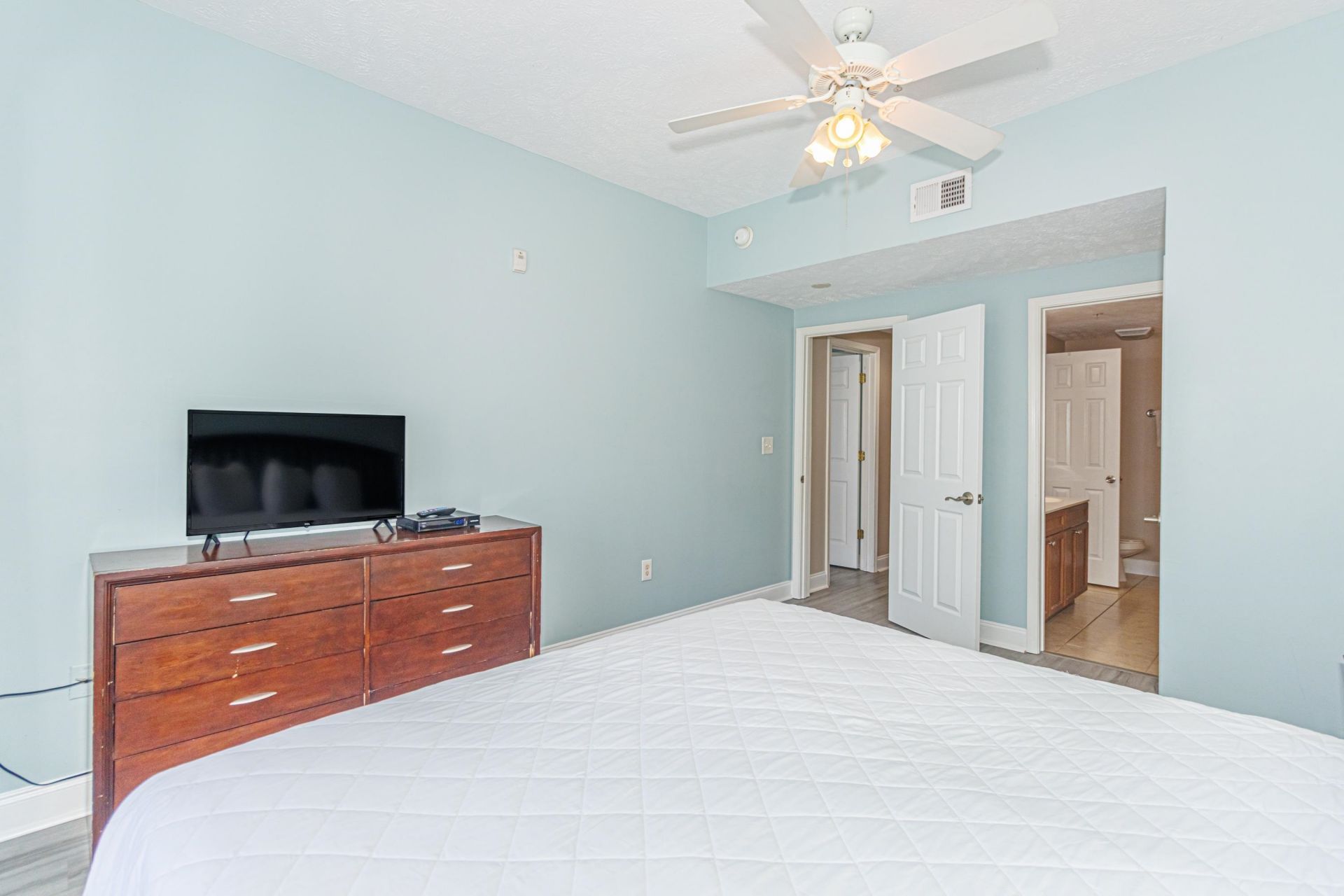 704 S Ocean Blvd. Photo 46