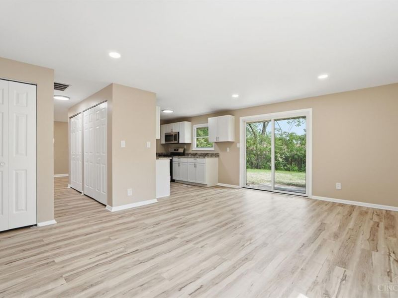 12128 Benadir Road, Springdale, OH 45246 Photo 15