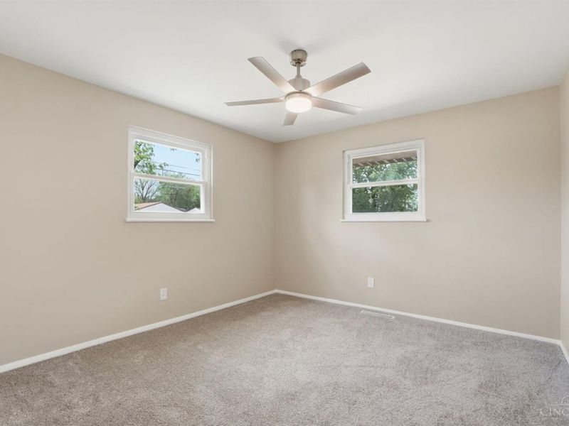 12128 Benadir Road, Springdale, OH 45246 Photo 17