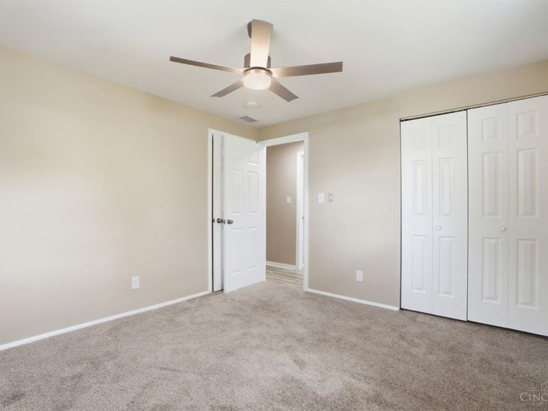 12128 Benadir Road, Springdale, OH 45246 Photo 18