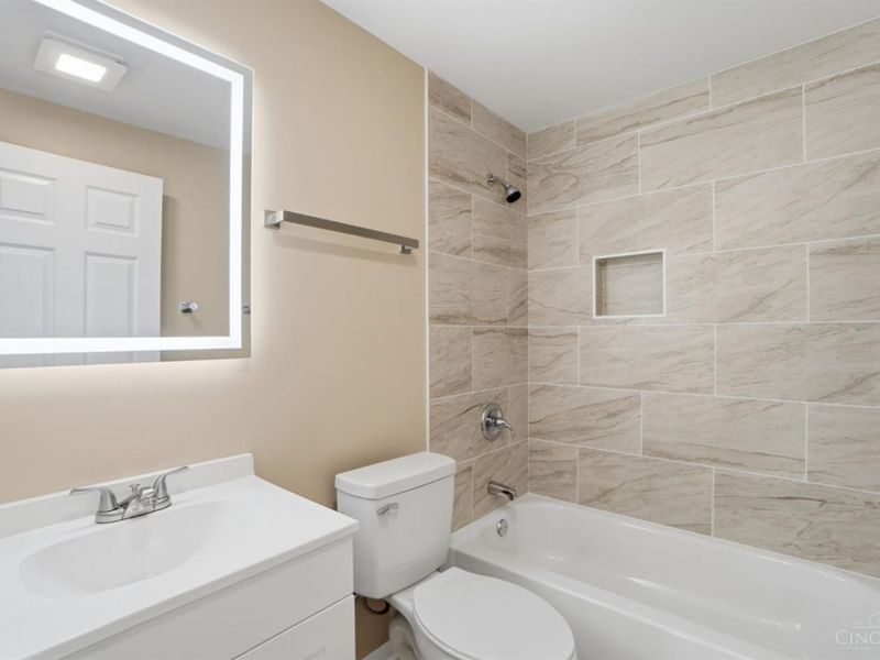 12128 Benadir Road, Springdale, OH 45246 Photo 24