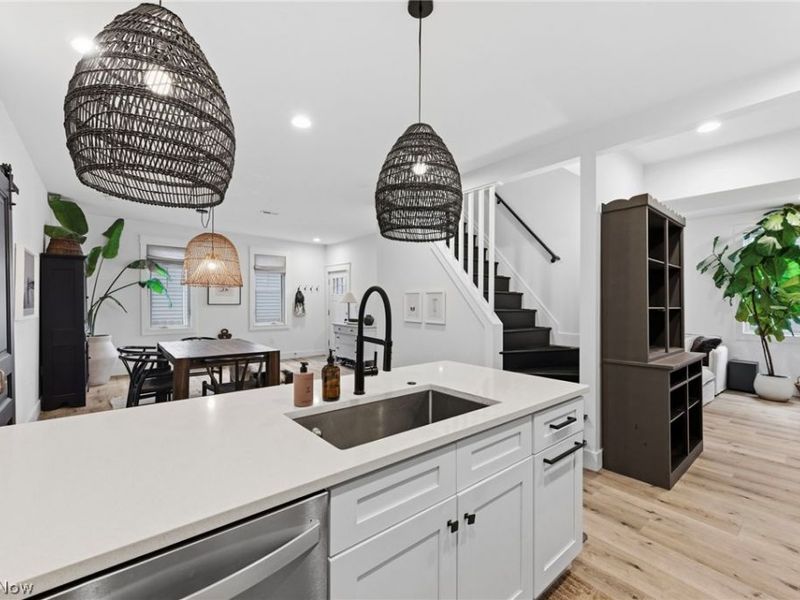 3508 Siam Avenue , Cleveland, OH 44113 Photo 11