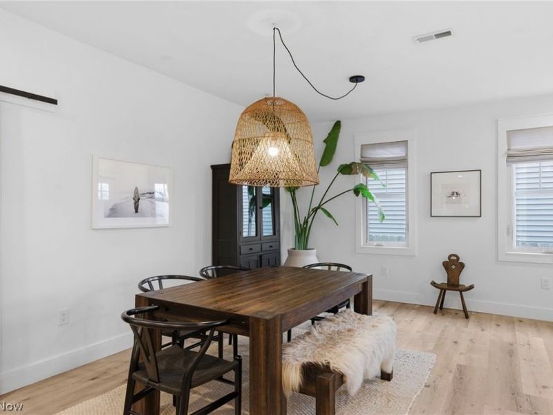 3508 Siam Avenue , Cleveland, OH 44113 Photo 14