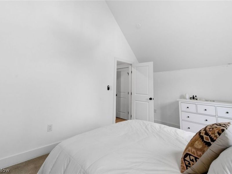 3508 Siam Avenue , Cleveland, OH 44113 Photo 26