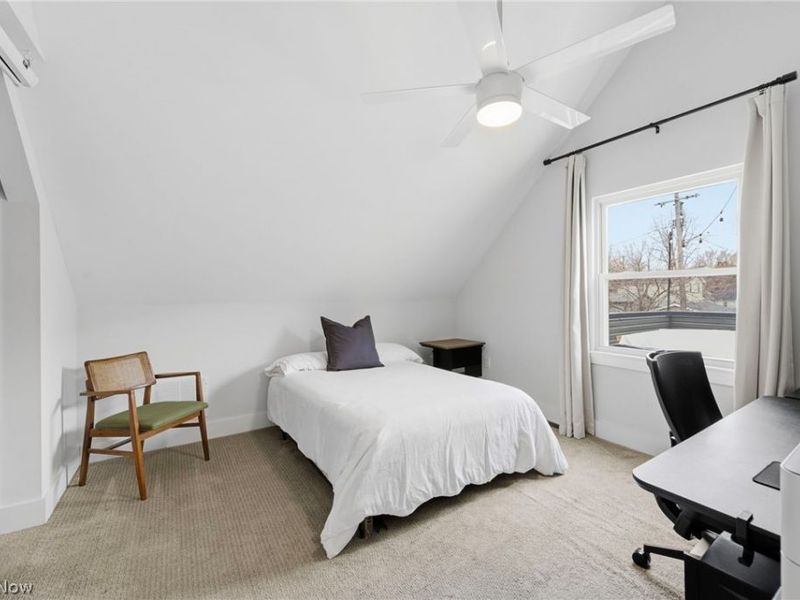 3508 Siam Avenue , Cleveland, OH 44113 Photo 27