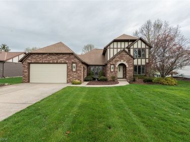 984 Meadowlark Lane, Medina, OH 44256