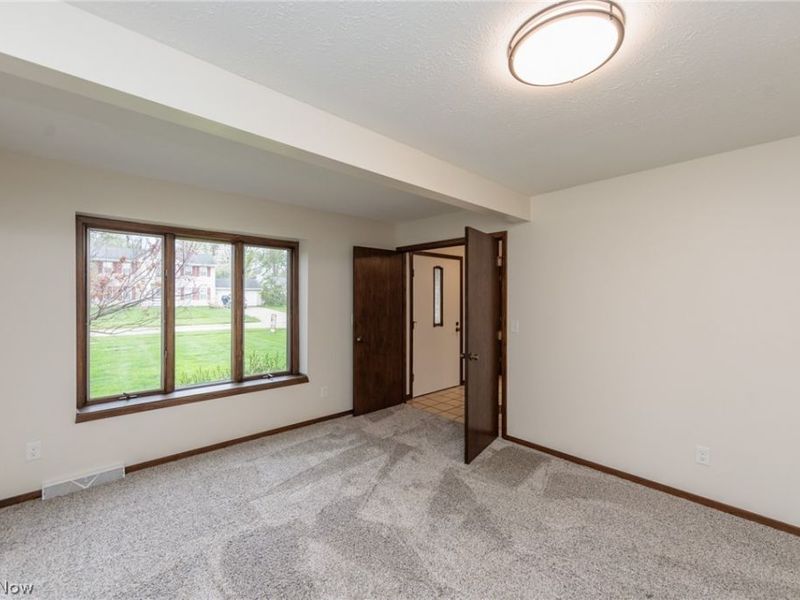 984 Meadowlark Lane, Medina, OH 44256 Photo 5