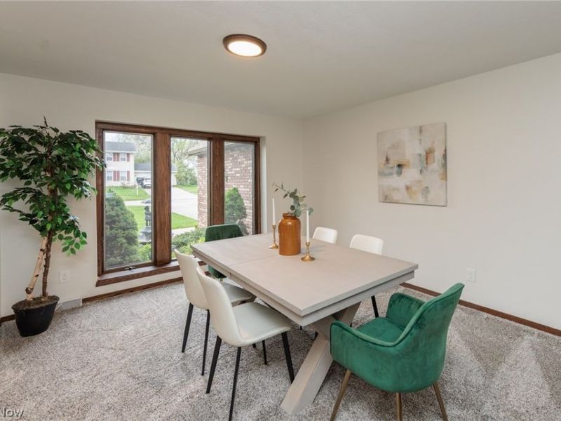 984 Meadowlark Lane, Medina, OH 44256 Photo 9