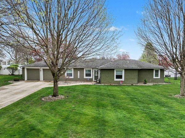 1201 Greenleaf Boulevard, Elkhart, IN 46514