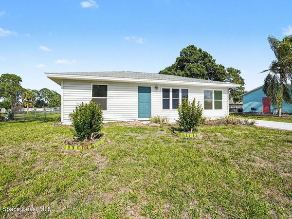 1037 Colonnade Avenue SE , Palm Bay, FL 32909