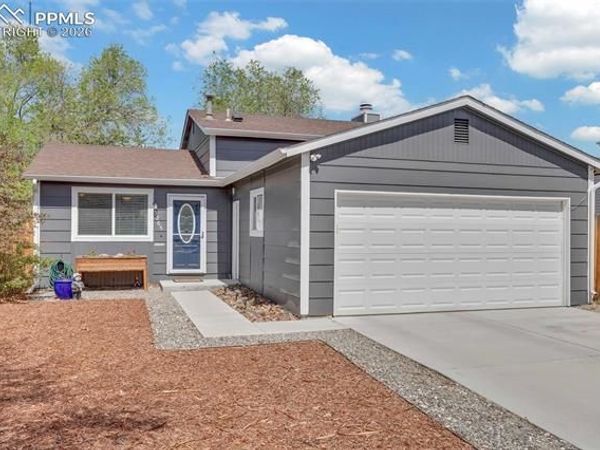 3265 Foxridge Drive, Colorado Springs, CO 80916