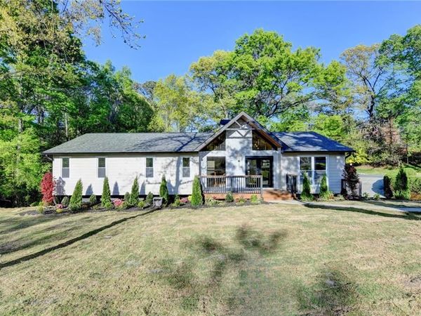 1695 Maple Ridge Drive, Suwanee, GA 30024