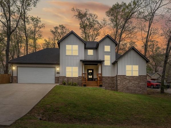 86 Rillington Drive, Bella Vista, AR 72714