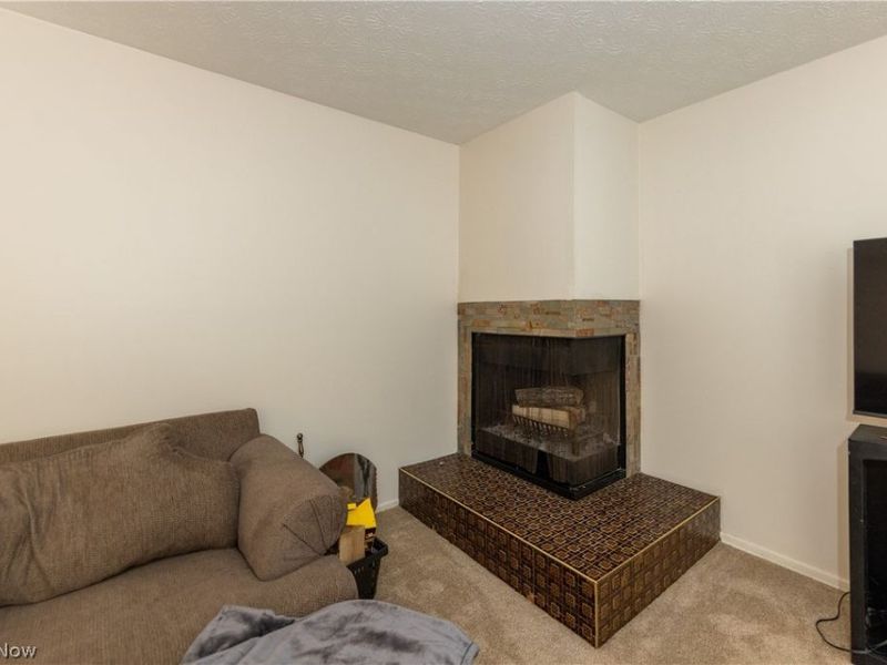 10219 Spinnaker Run, Aurora, OH 44202 Photo 10