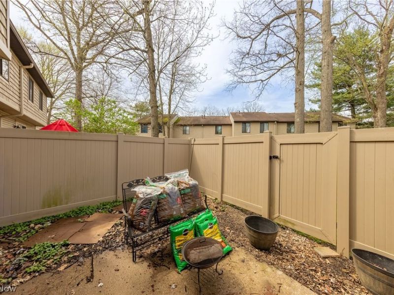 10219 Spinnaker Run, Aurora, OH 44202 Photo 26