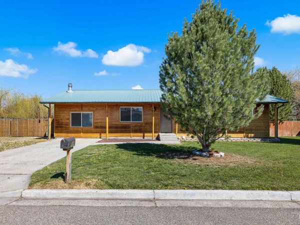 118 Linden St, New Plymouth, ID 83655