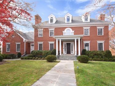 10 Castle Road, Irvington, NY 10533