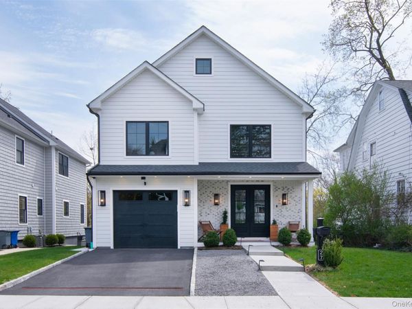 27 chittenden Avenue, Tuckahoe, NY 10707