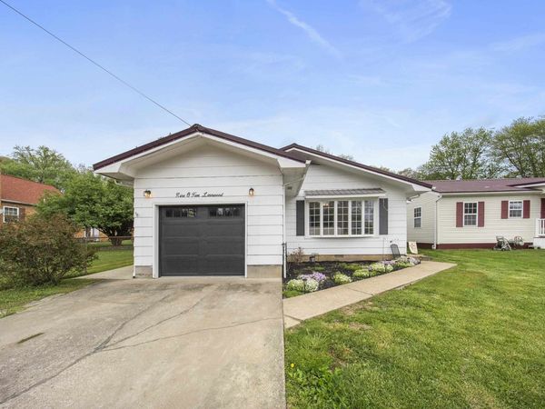 905 Linnwood , Raceland, KY 41169