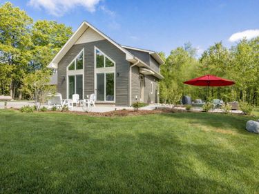 2013 Kasson Road E, Cedar, MI 49621