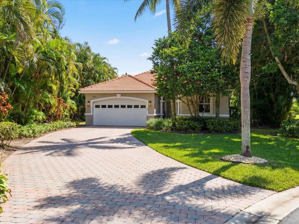 10891 Fairmont Village Drive, Wellington, FL 33449