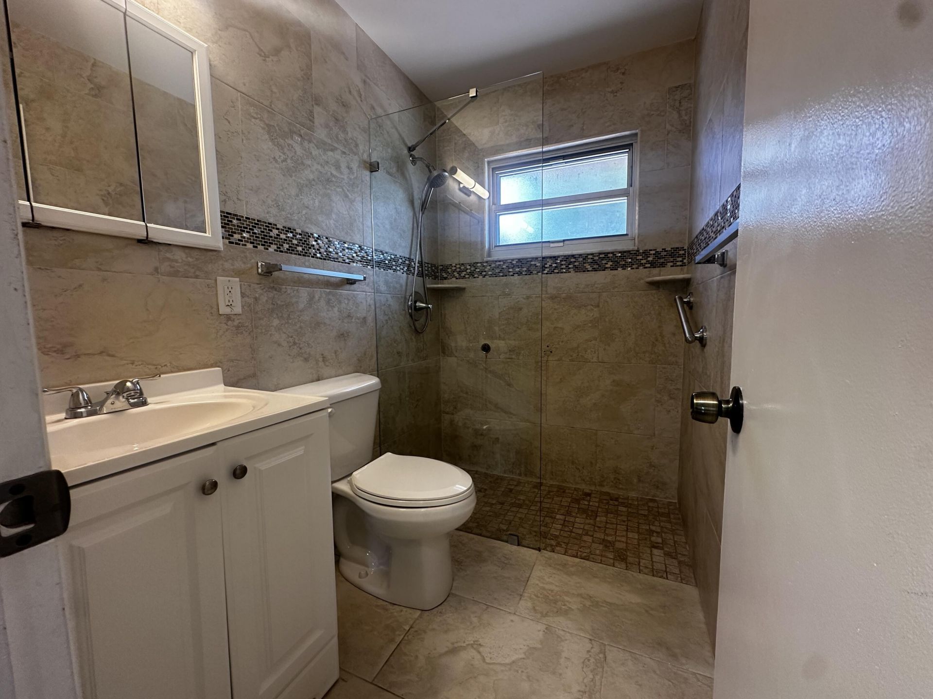 3500 Lake Avenue, West Palm Beach, FL 33405 Photo