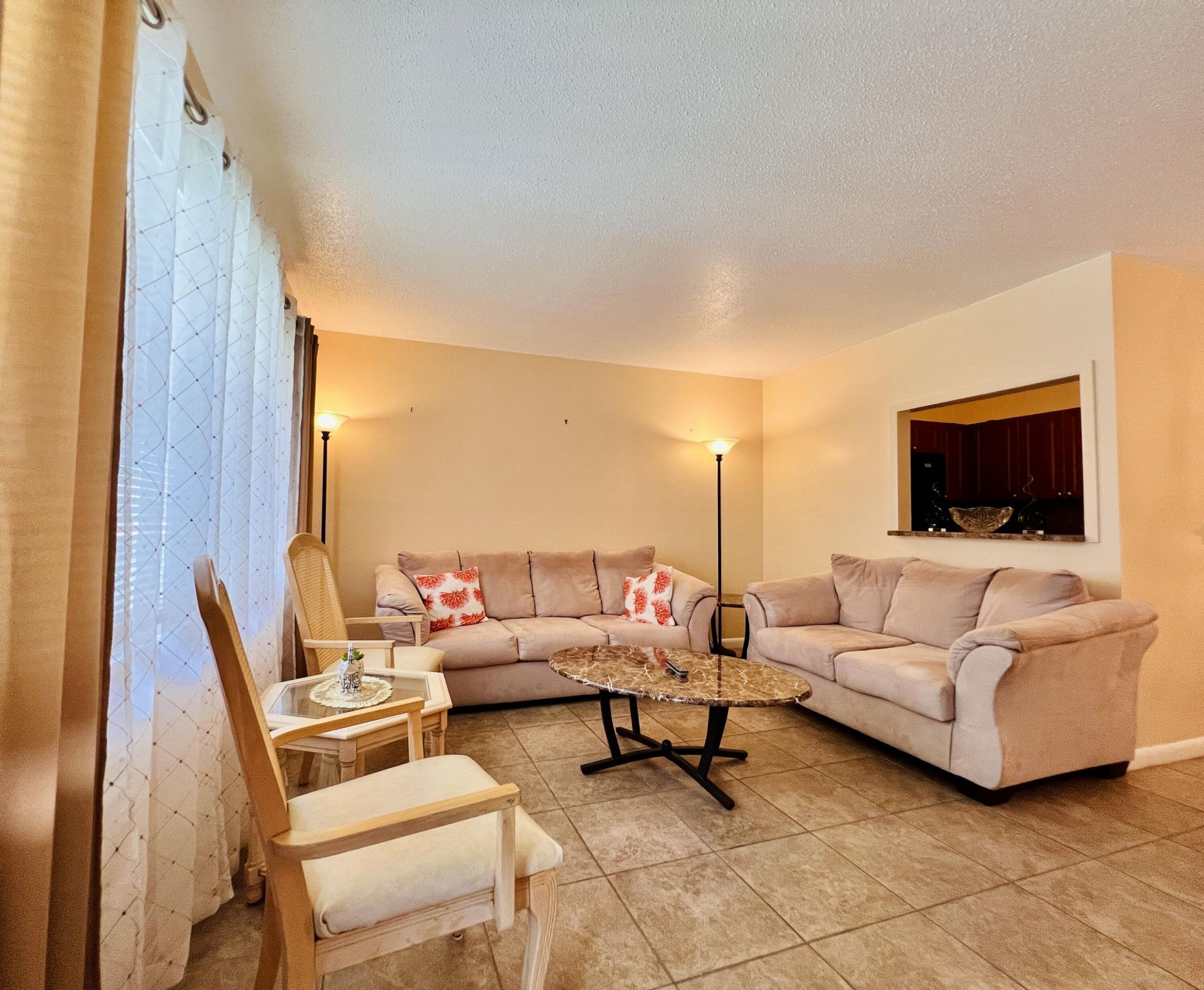 142 Cambridge F, West Palm Beach, FL 33417 Photo