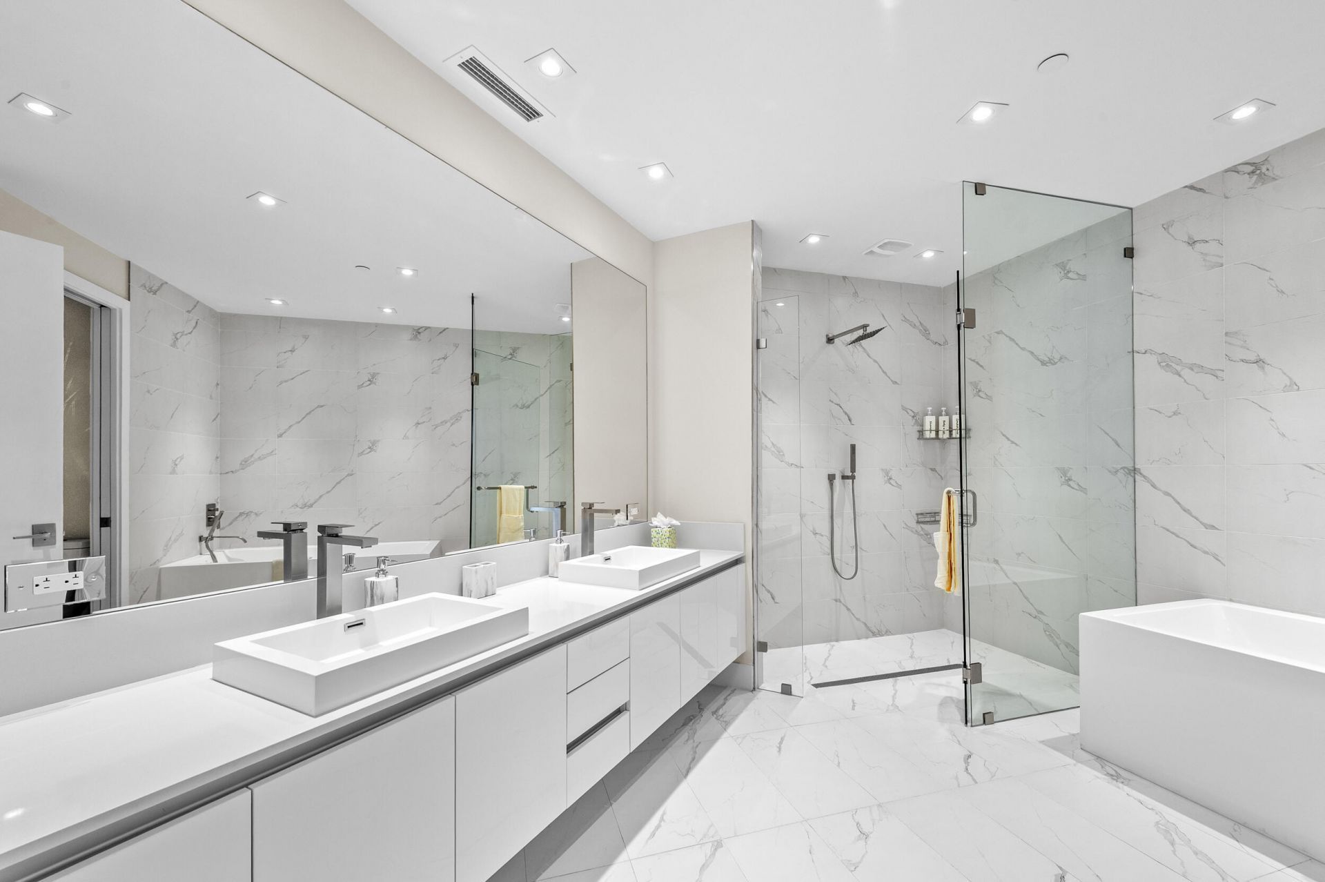 3100 N Ocean Drive, Unit 1504h, Riviera Beach, FL 33404 Photo