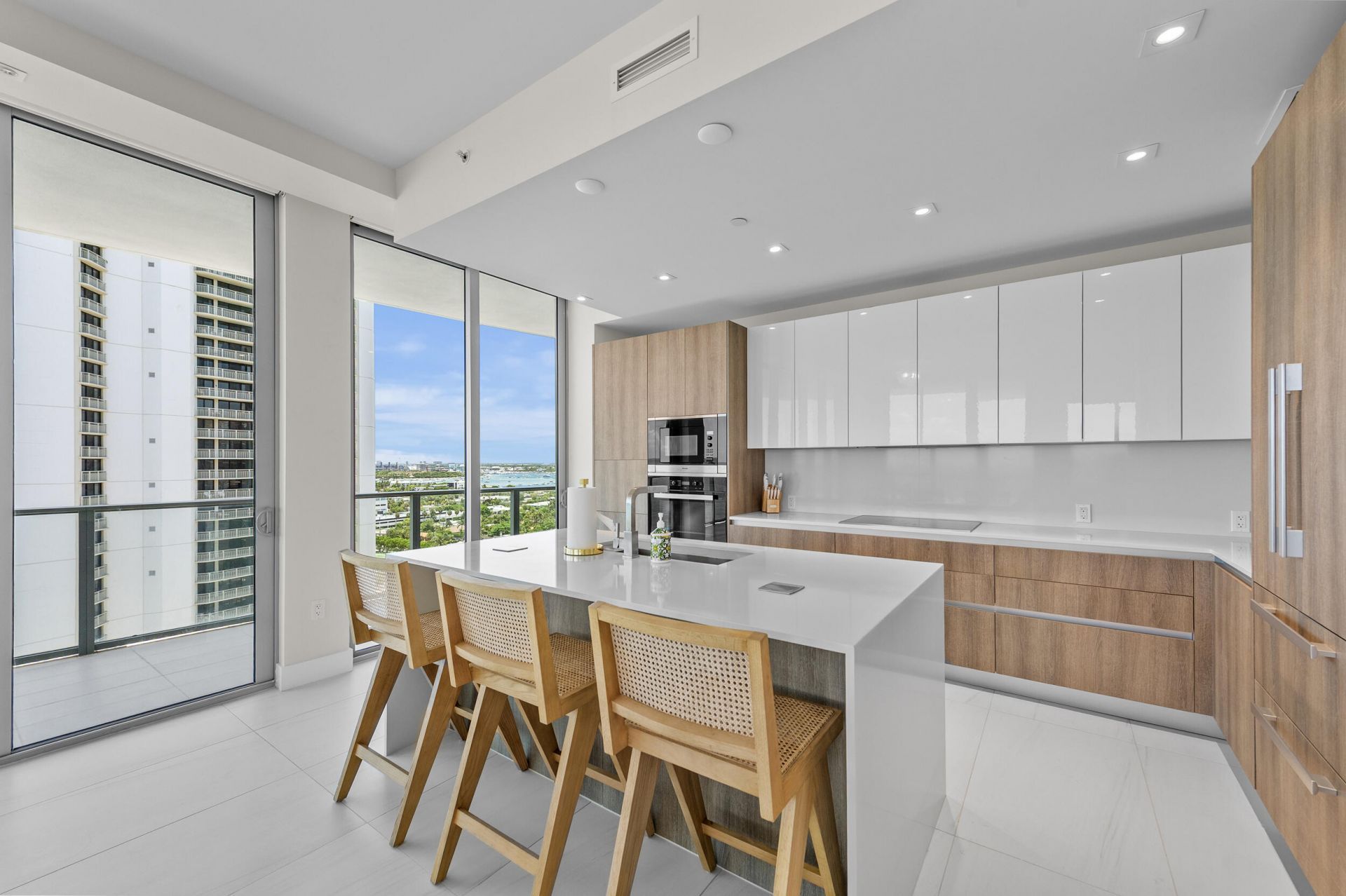 3100 N Ocean Drive, Unit 1504h, Riviera Beach, FL 33404 Photo