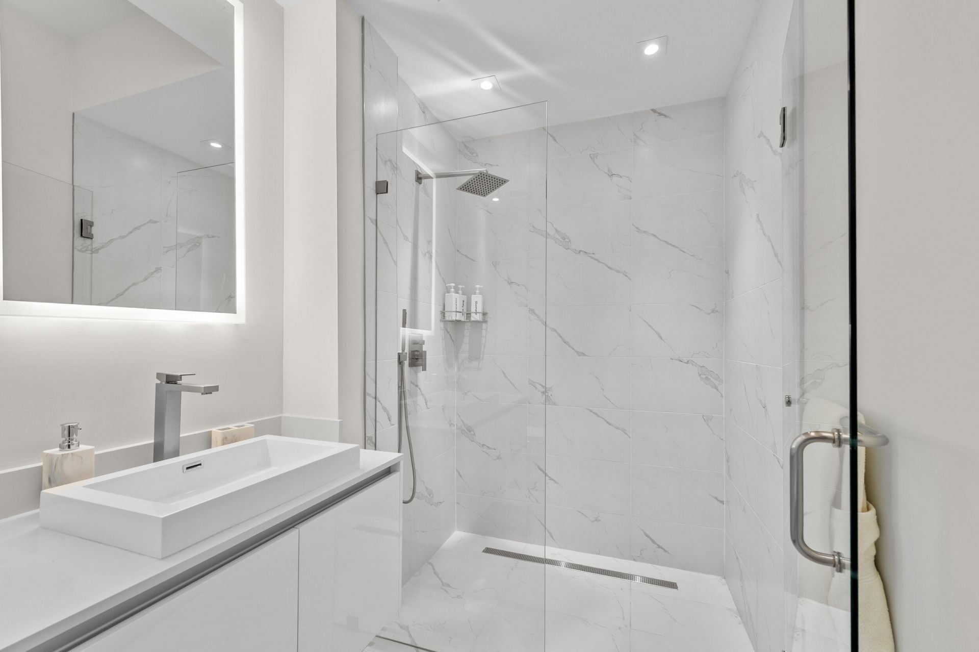 3100 N Ocean Drive, Unit 1504h, Riviera Beach, FL 33404 Photo