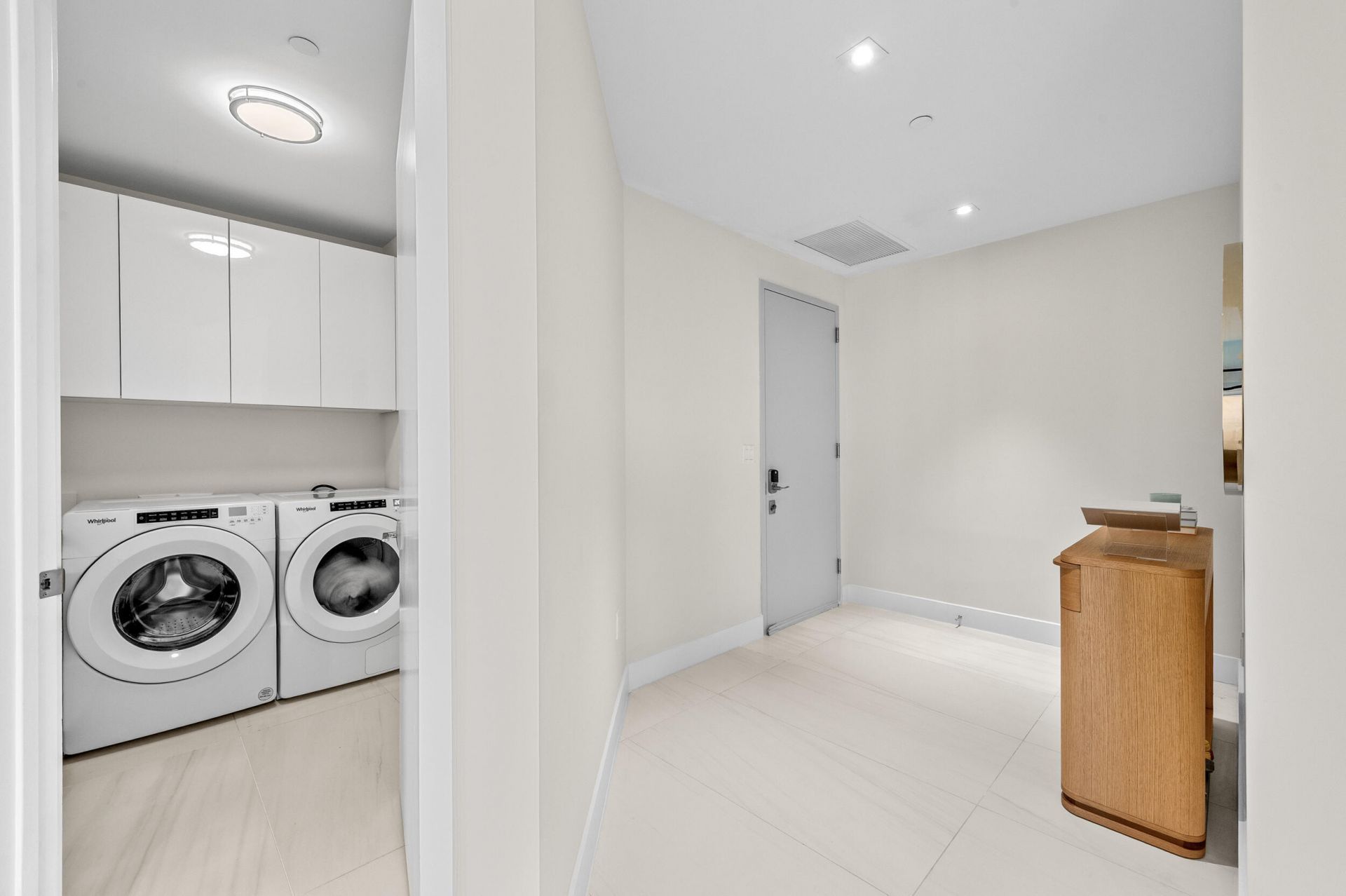 3100 N Ocean Drive, Unit 1504h, Riviera Beach, FL 33404 Photo