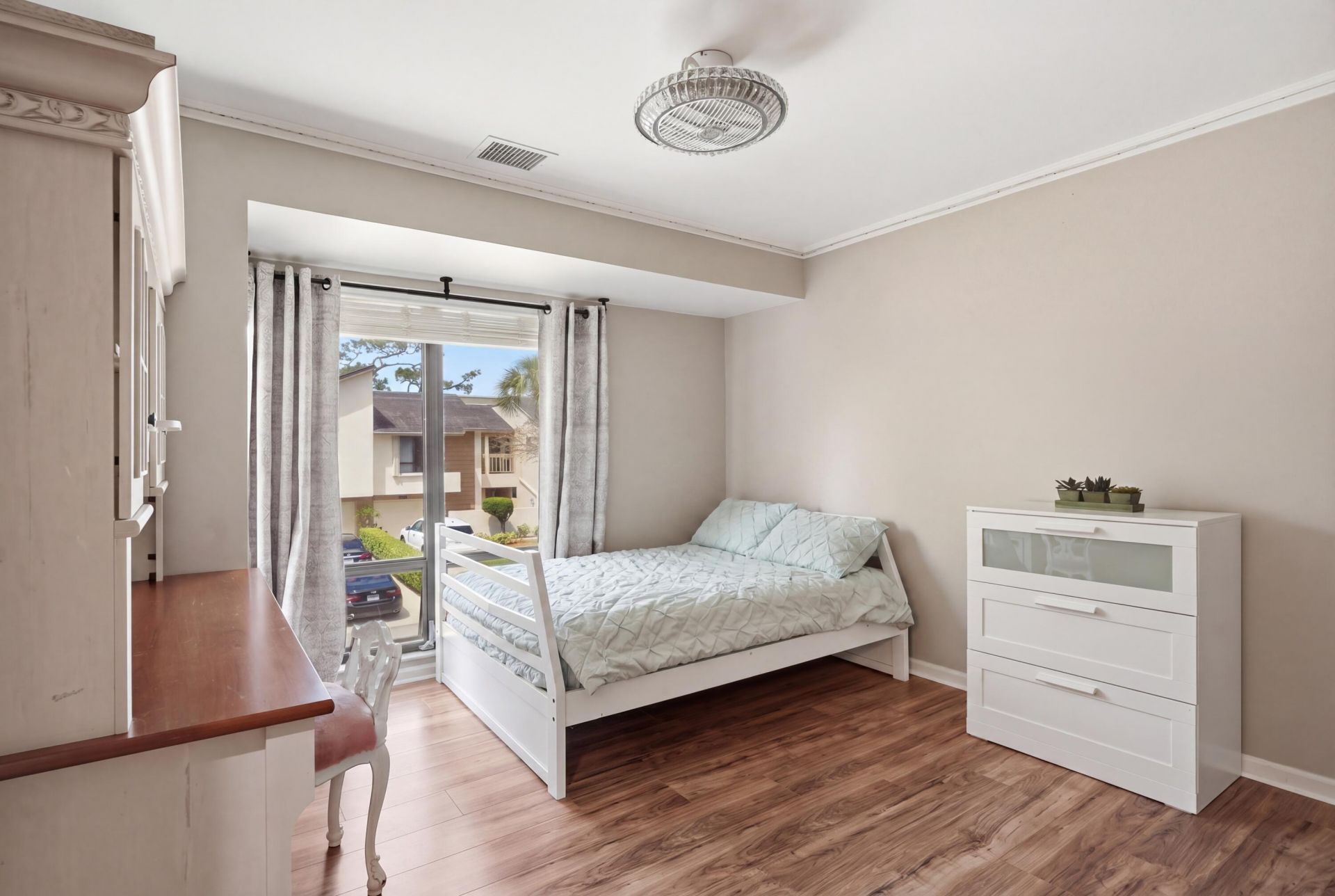 6075 Glendale Drive, Boca Raton, FL 33433 Photo