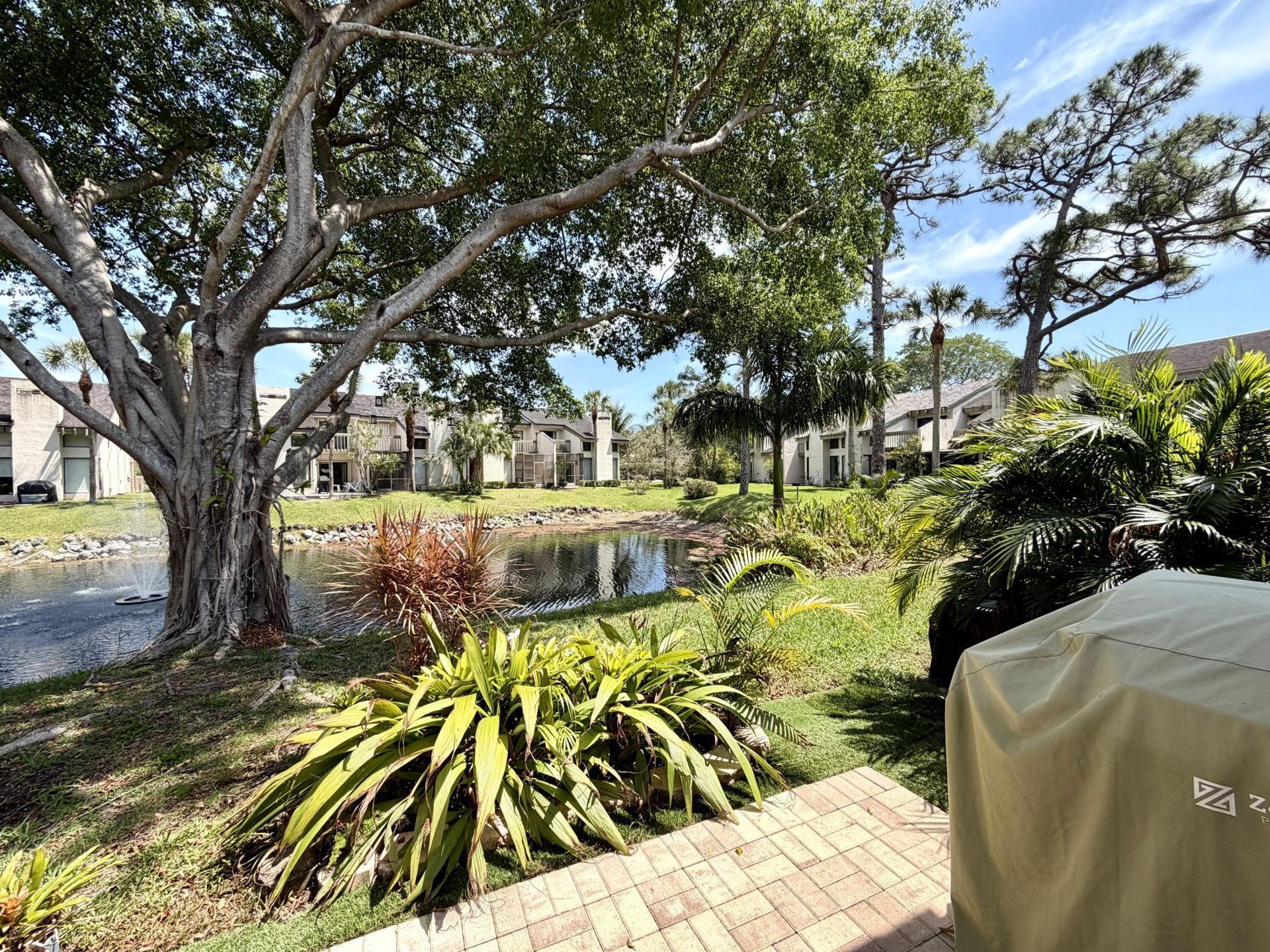 6075 Glendale Drive, Boca Raton, FL 33433 Photo